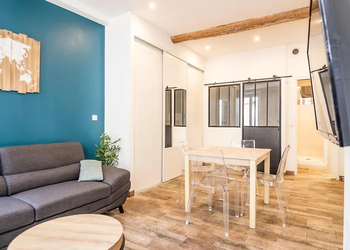 Ragnar House - 3 Pieces A 200M De La Mer
